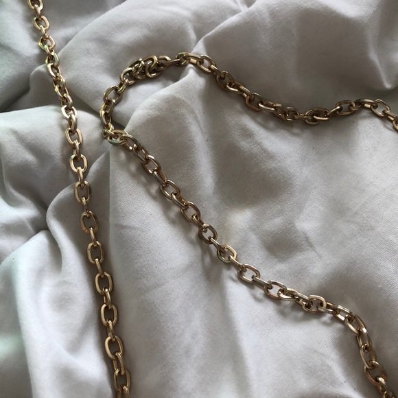 Holographic Snakeskin Embossed Clutch - Picture 3 of 3